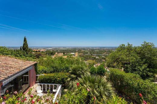 Villa Faro, Distrito de Faro