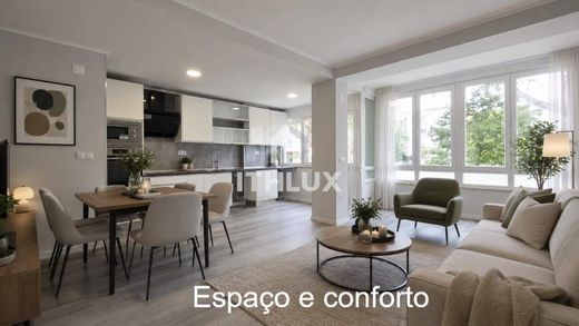 Apartment in Oeiras e S.Julião da Barra, Paço de Arcos e Caxias, Oeiras
