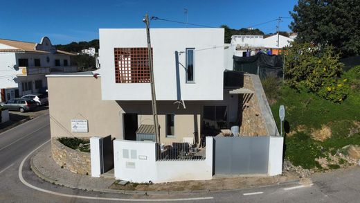 Willa wielorodzinna w Conceição e Estoi, Faro