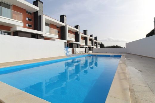 Αστικό ακίνητο σε Albufeira e Olhos de Água, Albufeira