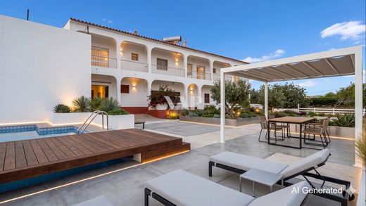 Villa en Quarteira, Loulé