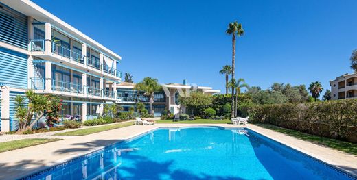 Apartment / Etagenwohnung in Vilamoura, Loulé