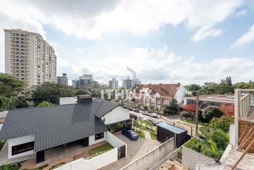 تاون هاوس ﻓﻲ Porto Alegre, Rio Grande do Sul