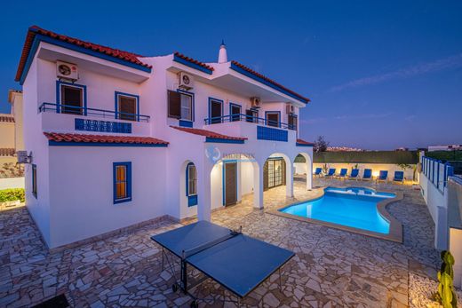 Villa in Albufeira e Olhos de Água, Albufeira Municipality