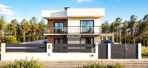 Villa in Fernao Ferro, Seixal