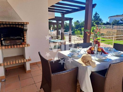 Townhouse in Albufeira e Olhos de Água, Albufeira Municipality