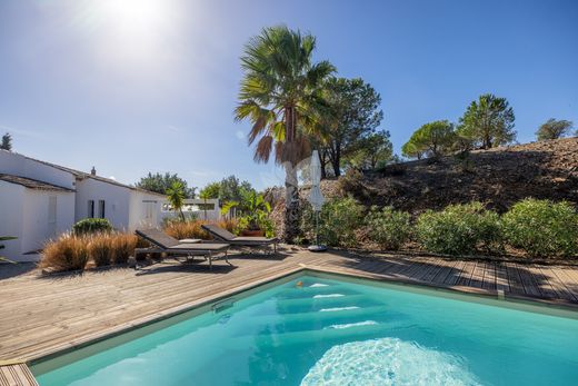 Rural or Farmhouse in Santa Catarina da Fonte do Bispo, Tavira