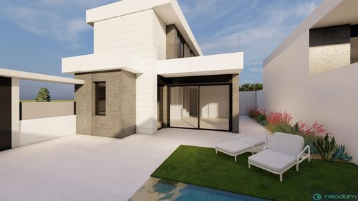 Villa in Pilar de la Horadada, Alicante