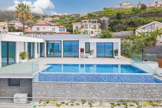 Villa in Calheta, Madeira