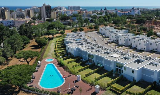 Villa in Vilamoura, Loulé