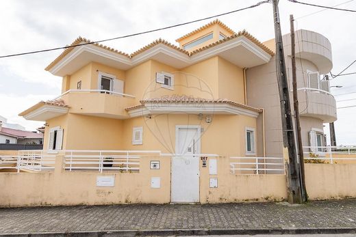 Villa à Corroios, Seixal