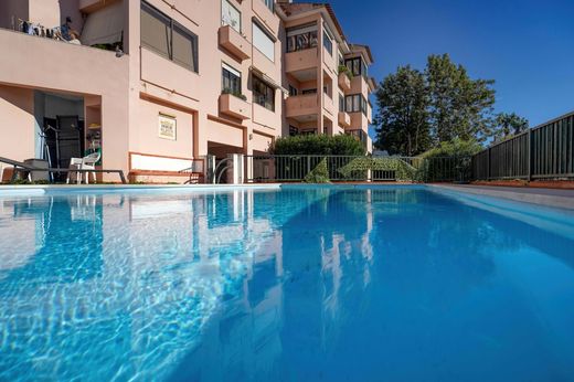 Apartment / Etagenwohnung in Cascais e Estoril, Cascais
