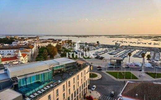 콘도미니엄 / Faro, Distrito de Faro