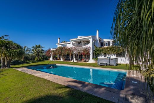 Villa in Moncarapacho e Fuzeta, Olhão