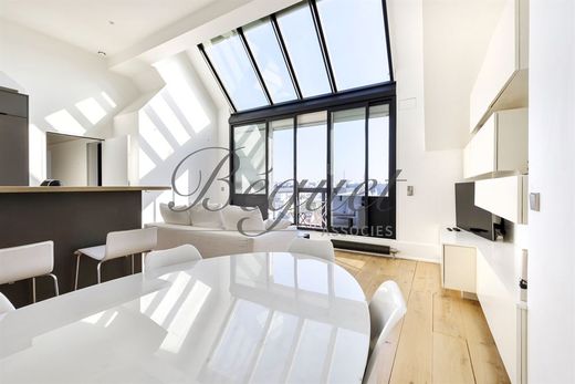 Appartement in Boulogne-Billancourt, Hauts-de-Seine