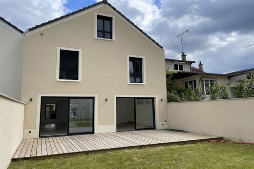 Luxe woning in Viroflay, Yvelines