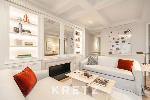 Apartment / Etagenwohnung in Madrid, Provinz Madrid