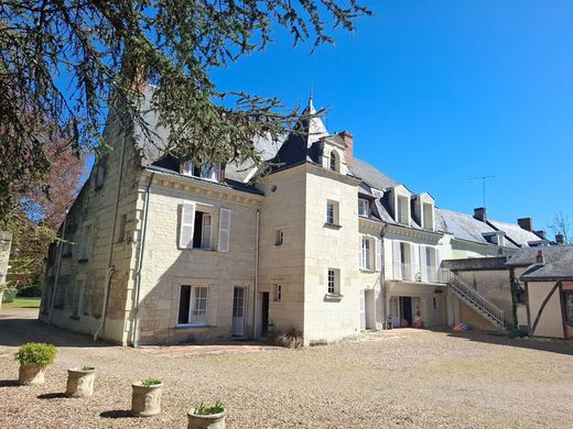 Luxury home in Beaumont-en-Véron, Indre and Loire