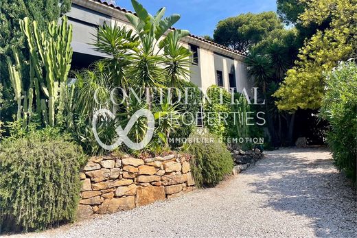 Villa in Sanary-sur-Mer, Var
