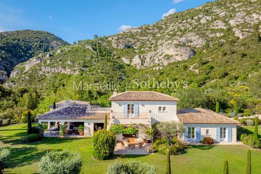 Casa di lusso a Gémenos, Bocche del Rodano