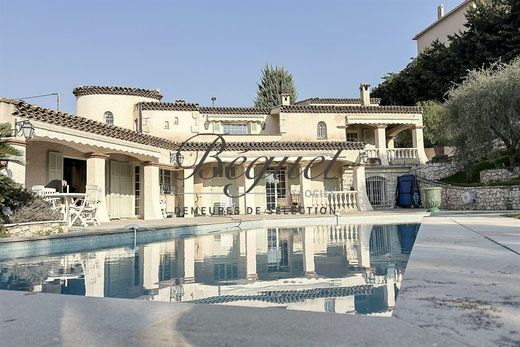 Casa de lujo en La Gaude, Alpes Marítimos