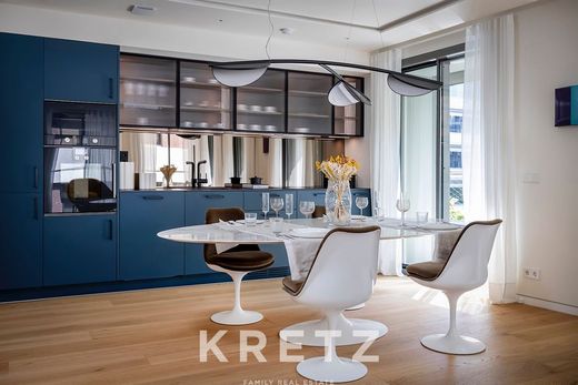 Apartment / Etagenwohnung in Barcelona, Provinz Barcelona