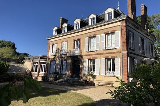 Luxury home in Rugles, Eure