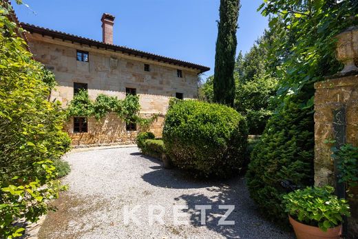 Mansion in Bárcena de Cicero, Province of Cantabria