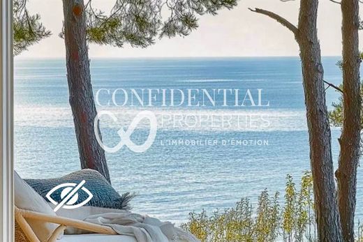 ‏בתי יוקרה ב  Saint-Raphaël, Var