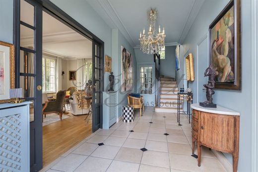 Luxury home in Marly-le-Roi, Yvelines