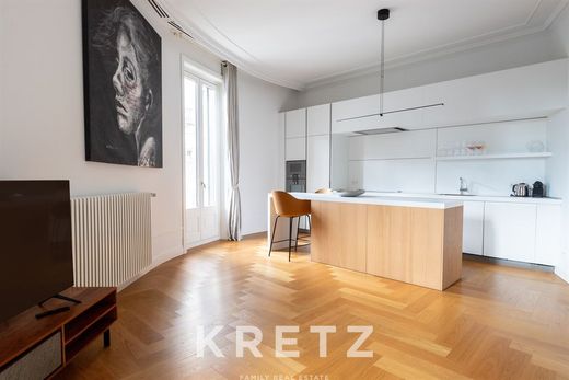 Apartment / Etagenwohnung in Barcelona, Provinz Barcelona