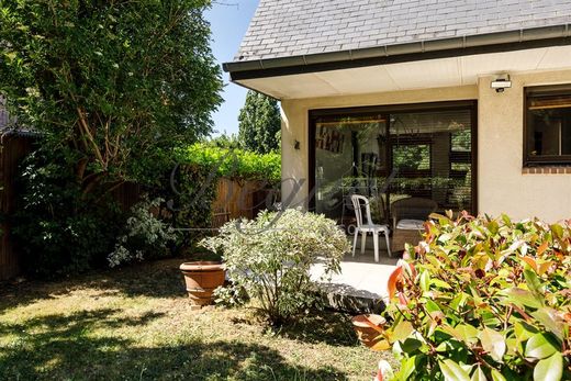 Luxe woning in Meudon, Hauts-de-Seine