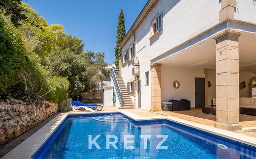 Port d'Alcúdia, Illes Balearsの高級住宅