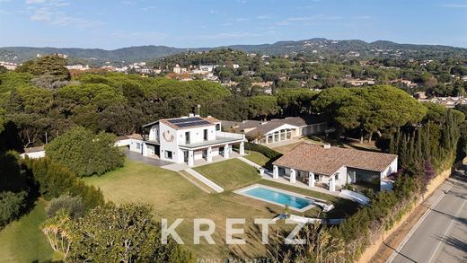 Sant Andreu de Llavaneres, ばるせろなの高級住宅