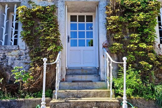 Luxury home in Tours, Indre and Loire