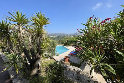 Luxe woning in La Gaude, Alpes-Maritimes