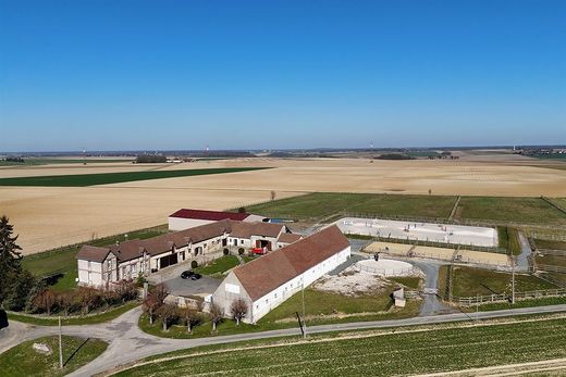Boerderij in Clos-Fontaine, Seine-et-Marne