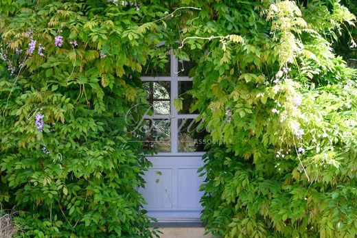 Luxury home in Veigné, Indre and Loire