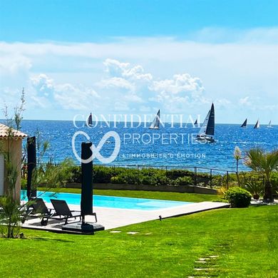 Luksusowy dom w Les Issambres, Var