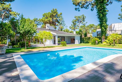 Casa Unifamiliare a Charneca de Caparica, Almada