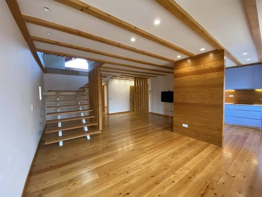 Apartment in Lordelo do Ouro, Porto