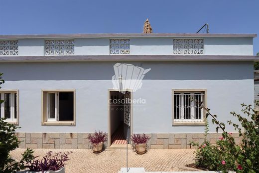 Элитный дом, Santa Bárbara de Nexe, Faro