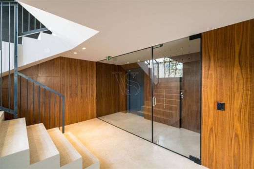 Apartment in Lordelo do Ouro, Porto