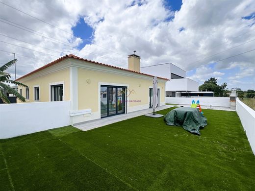 Casa en Gâmbia-Pontes-Alto da Guerra, Setúbal