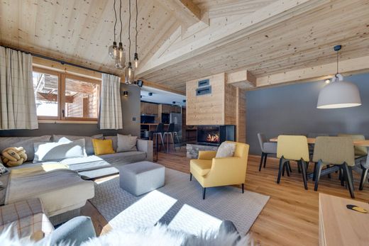 Apartment / Etagenwohnung in Val-d'Isère, Savoy