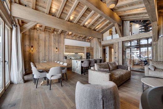 Apartment / Etagenwohnung in Val-d'Isère, Savoy