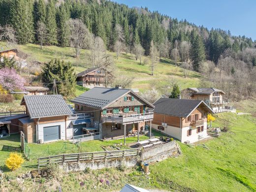 منزل ﻓﻲ Saint-Jean-d'Aulps, Haute-Savoie