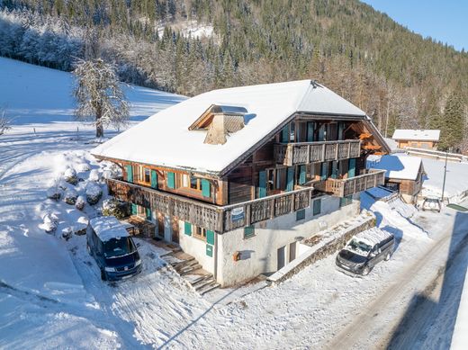 Maison de luxe à Essert-Romand, Haute-Savoie