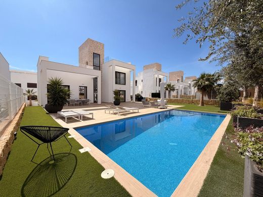 Villa in Finestrat, Alicante
