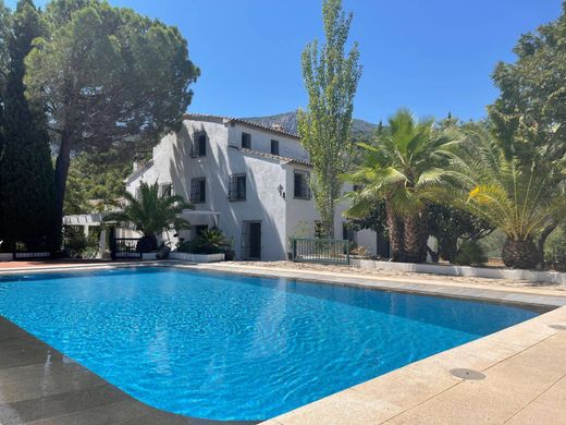 Country House in Benimantell, Alicante